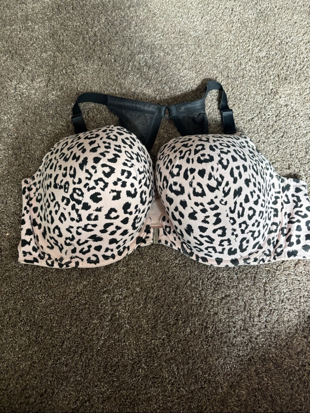 Cacique Light Pink and Black Leopard Padded Underwire Bra 46DDD